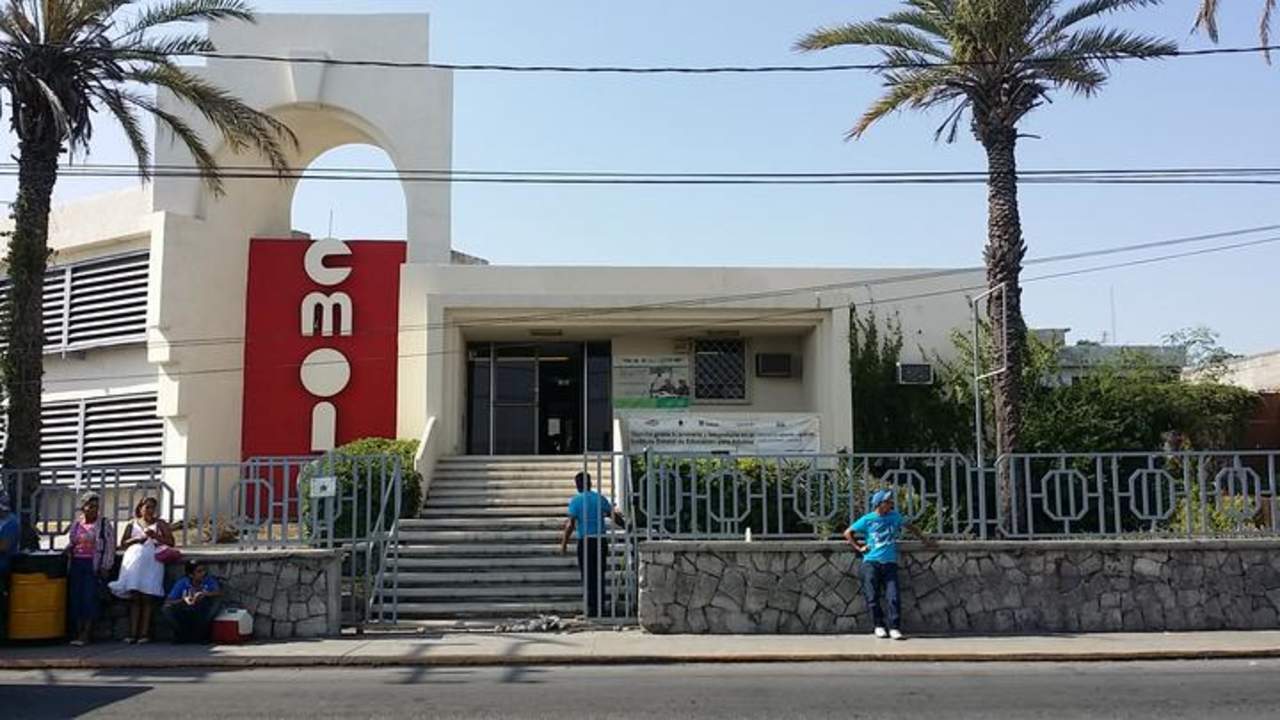 Buscan recuperar recursos y apoyo para sobrevivir a la crisis